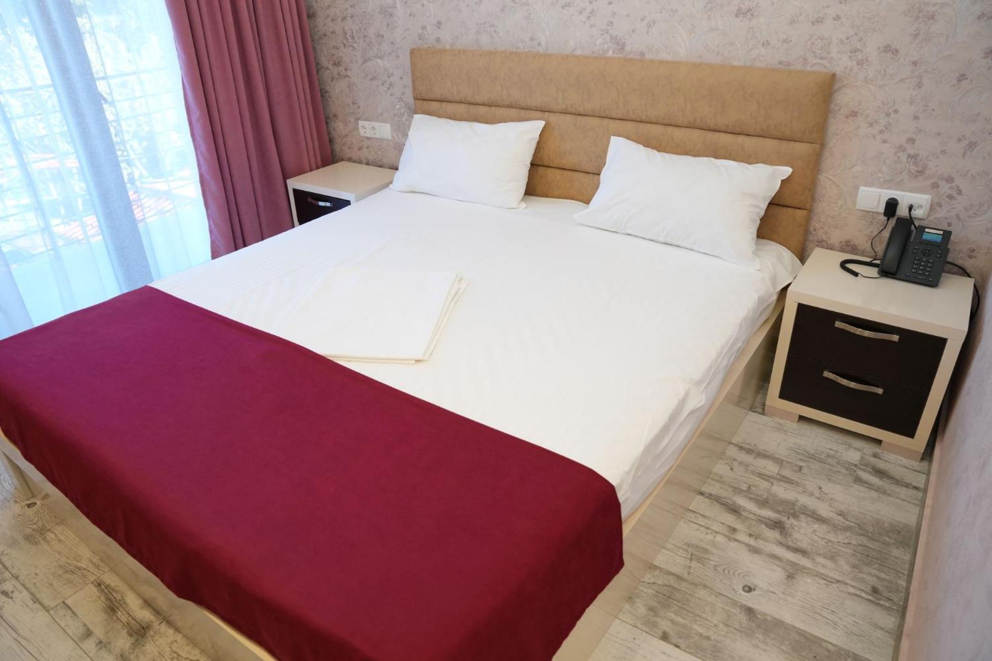 Sierra Hotel Tiflis Dış mekan fotoğraf