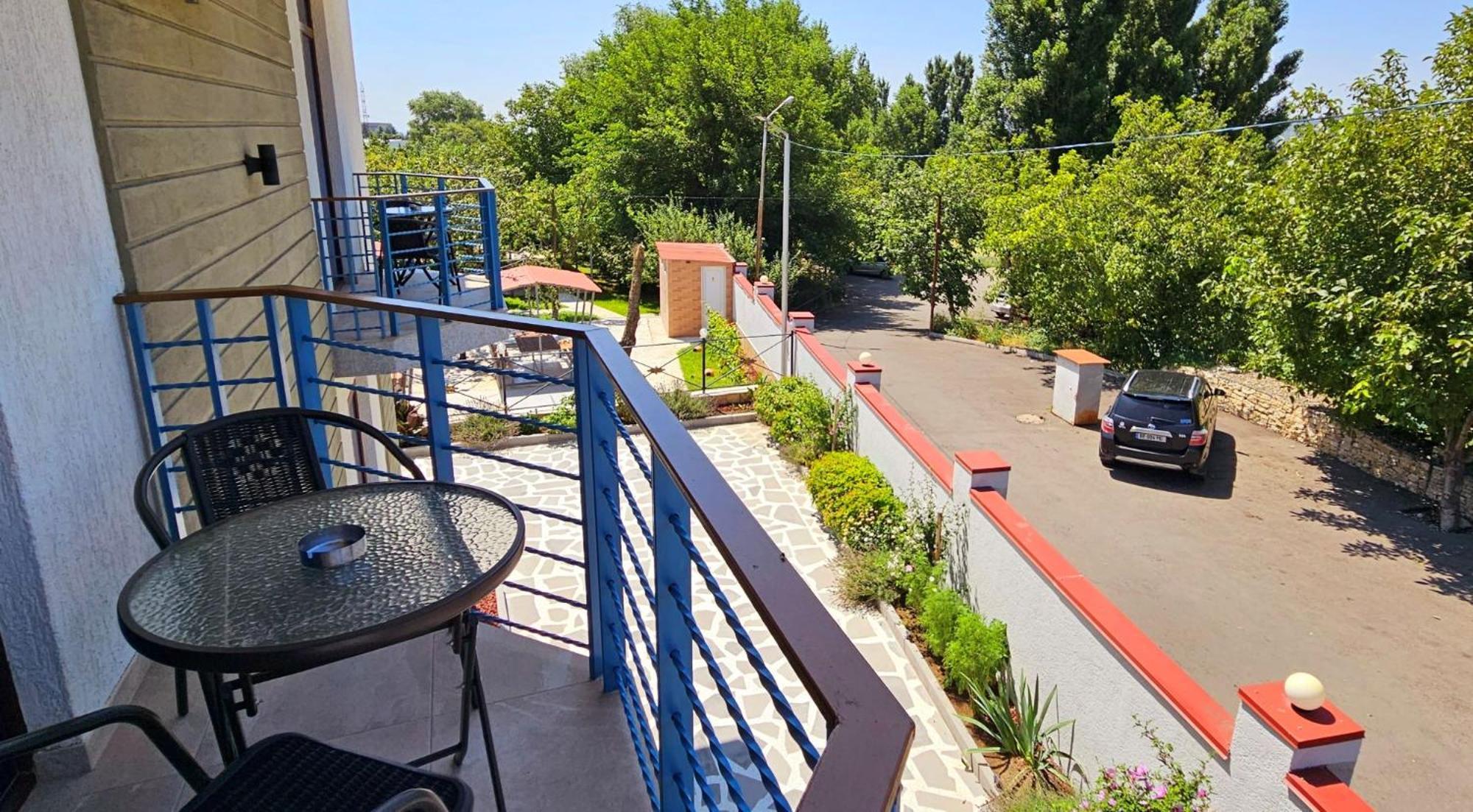 Sierra Hotel Tiflis Dış mekan fotoğraf
